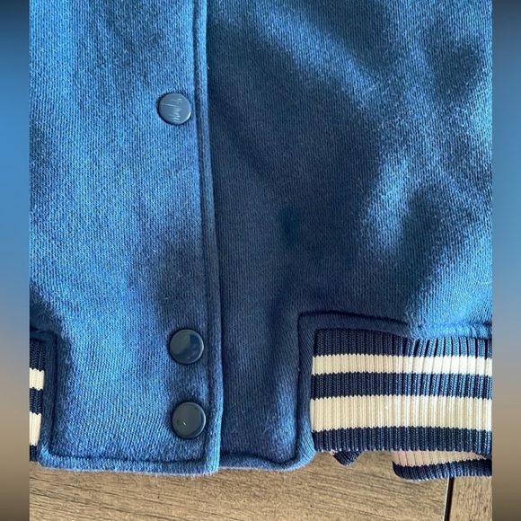 Used- H&M OVERSIZED BASEBALL JACKET (Size US 12/14) - Picture 6 of 6